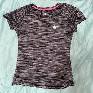 Women’s RBX grey workout top